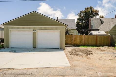 1020 Columbine Street Wenatchee WA 98801