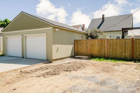 1020 Columbine Street Wenatchee WA 98801