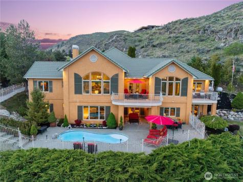 146 Long Drive Chelan WA 98816