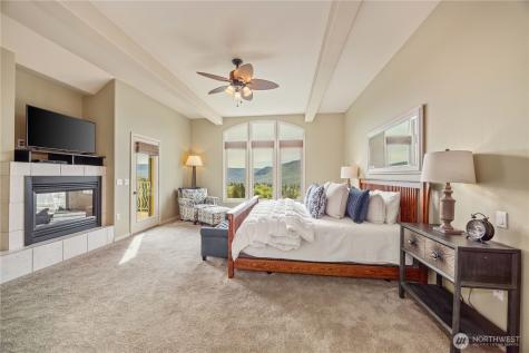 146 Long Drive Chelan WA 98816