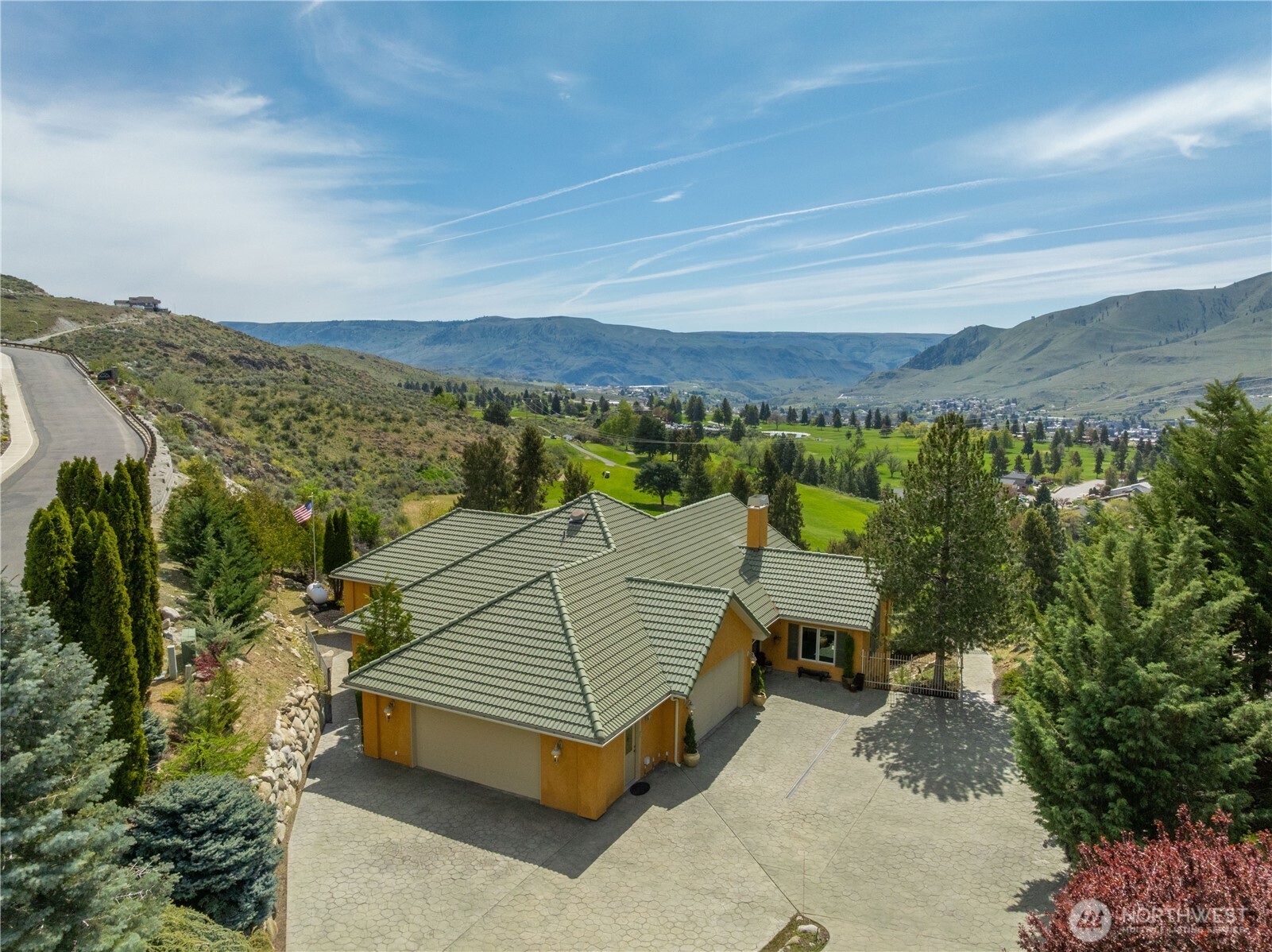 146 Long Drive Chelan WA 98816