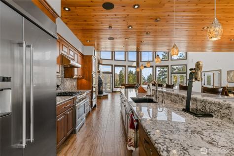 539 Antoine Creek Road Chelan WA 98816