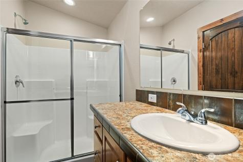 539 Antoine Creek Road Chelan WA 98816