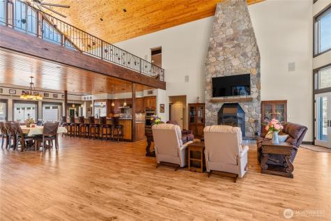 539 Antoine Creek Road Chelan WA 98816