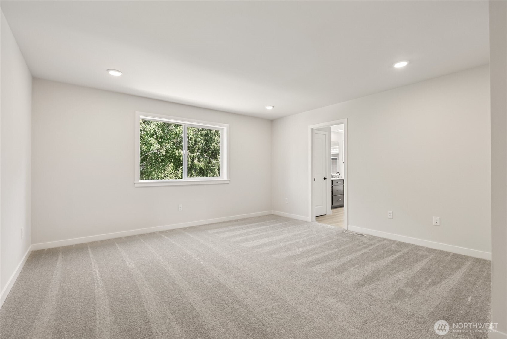 2031 NE Norseman Way Poulsbo WA 98370