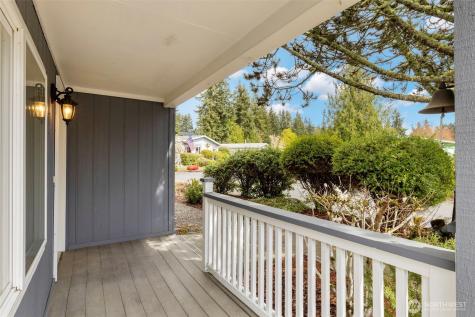 1754 NE Mesford Road Poulsbo WA 98370