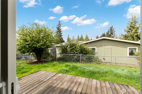 1754 NE Mesford Road Poulsbo WA 98370