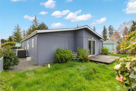 1754 NE Mesford Road Poulsbo WA 98370