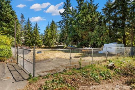 1754 NE Mesford Road Poulsbo WA 98370
