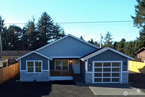 337 Mount Olympus Avenue SE Ocean Shores WA 98569