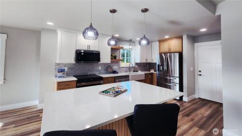 337 Mount Olympus Avenue SE Ocean Shores WA 98569