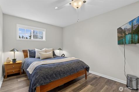 11419 NE 100th Street Kirkland WA 98033