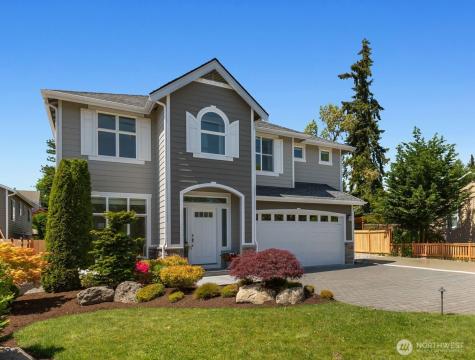 16721 8th Avenue NE Shoreline WA 98155