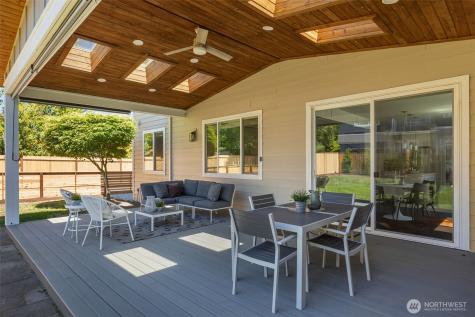 16721 8th Avenue NE Shoreline WA 98155