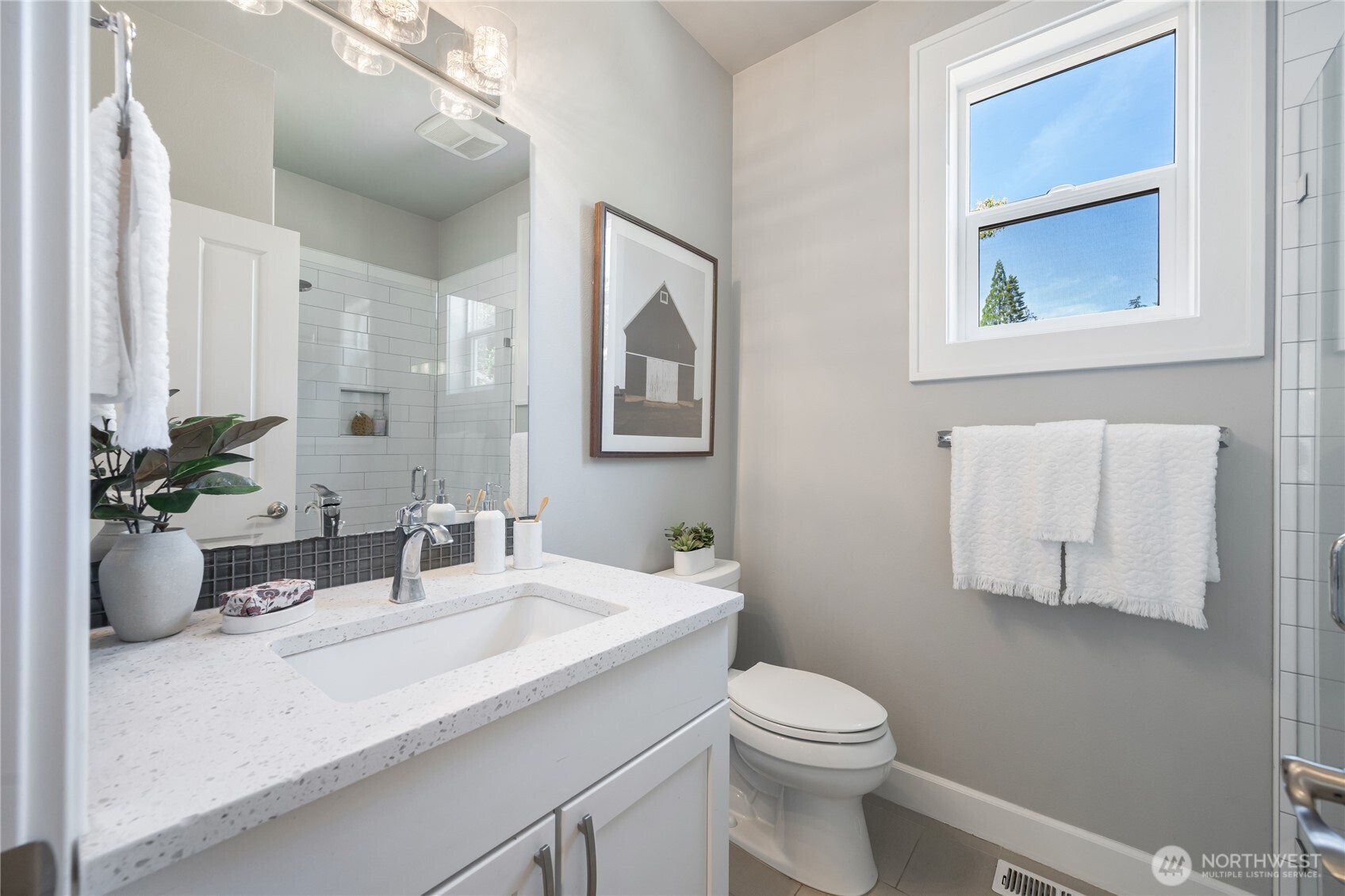 16721 8th Avenue NE Shoreline WA 98155