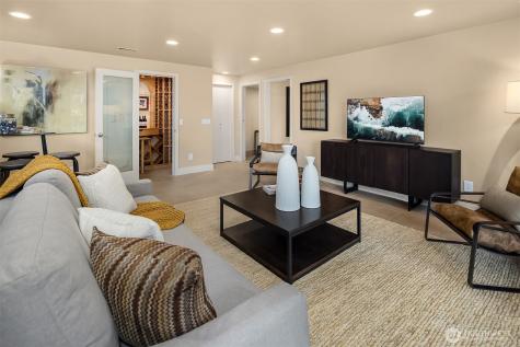 25137 SE Mirrormont Place Issaquah WA 98027
