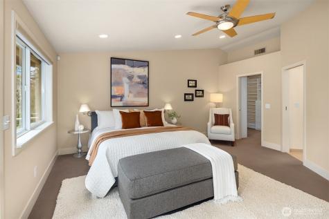 25137 SE Mirrormont Place Issaquah WA 98027