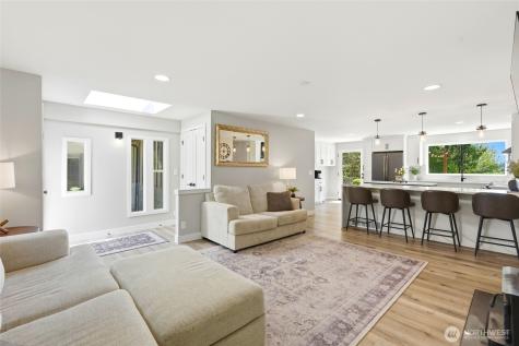 21437 SE 232nd Street Maple Valley WA 98038