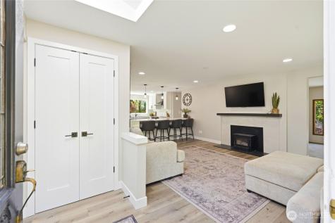 21437 SE 232nd Street Maple Valley WA 98038