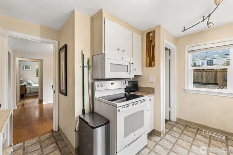 9417 44th Place NE Seattle WA 98115