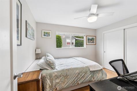 9417 44th Place NE Seattle WA 98115