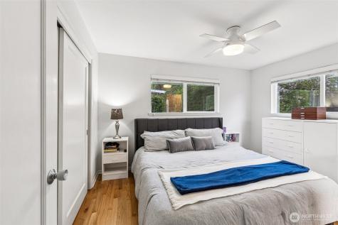 9417 44th Place NE Seattle WA 98115