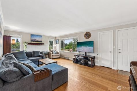 9417 44th Place NE Seattle WA 98115