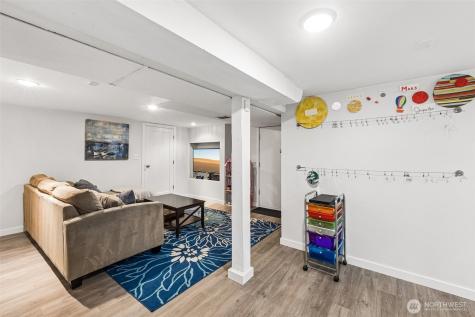 9417 44th Place NE Seattle WA 98115