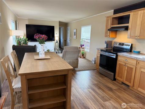 1260 SE Carl Pickle Drive Port Orchard WA 98366
