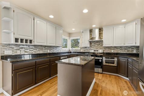 1005 N 29th Street Renton WA 98056