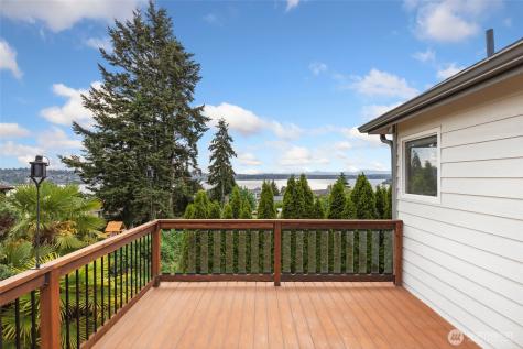1005 N 29th Street Renton WA 98056