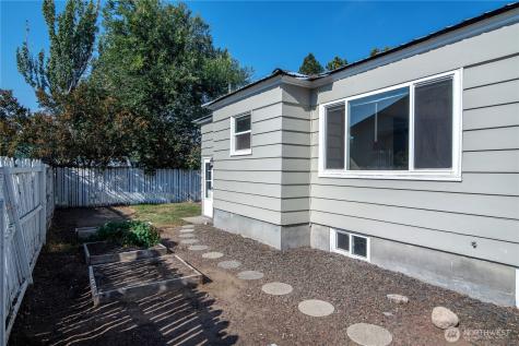 203 N Walnut Street Ellensburg WA 98926