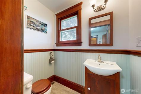 633 Lower Hogeye Road Waitsburg WA 99361