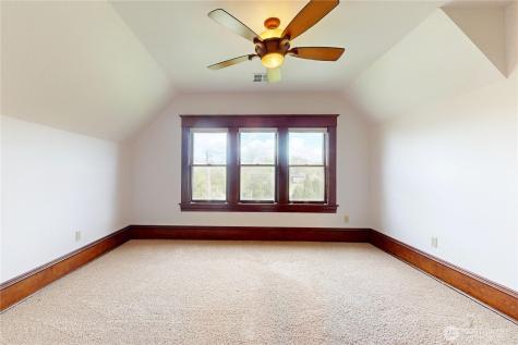 633 Lower Hogeye Road Waitsburg WA 99361