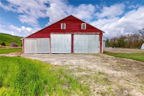 633 Lower Hogeye Road Waitsburg WA 99361