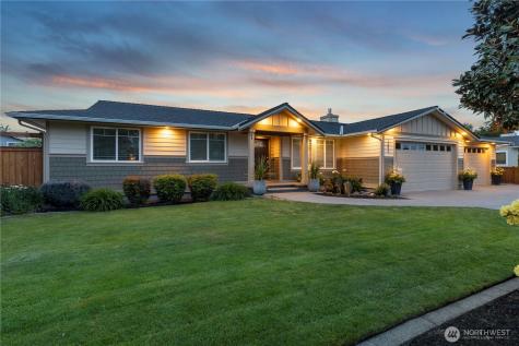 1417 Rainier Sumner WA 98390