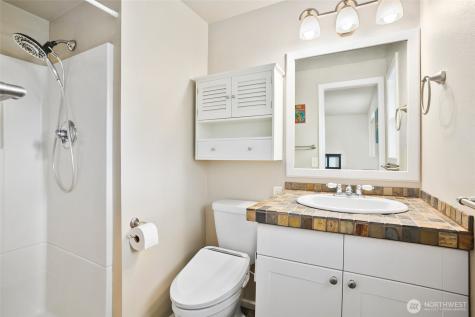18445 SE 135th Street Renton WA 98059