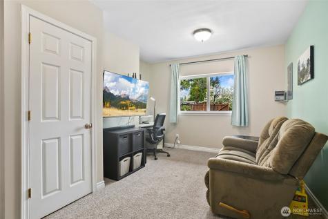 18445 SE 135th Street Renton WA 98059