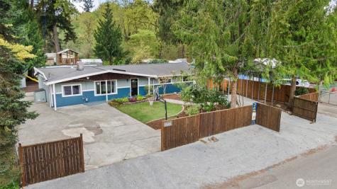 18445 SE 135th Street Renton WA 98059