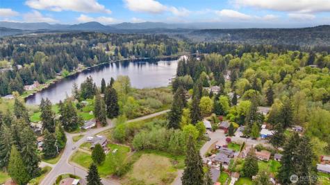 18445 SE 135th Street Renton WA 98059