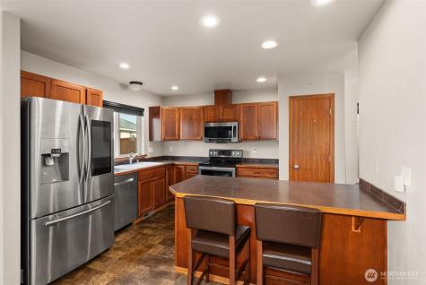 234 Wind River Drive Chehalis WA 98532