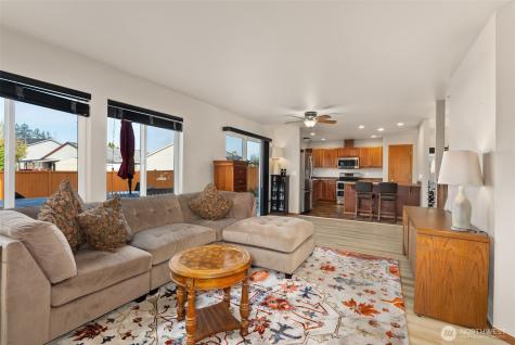 234 Wind River Drive Chehalis WA 98532