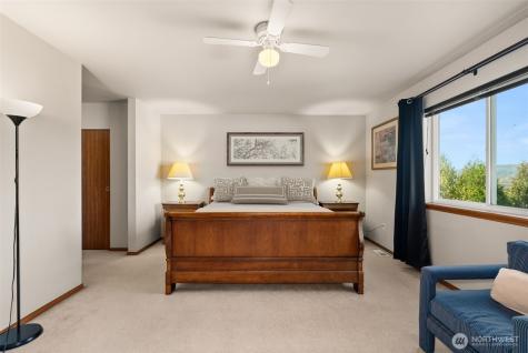 234 Wind River Drive Chehalis WA 98532