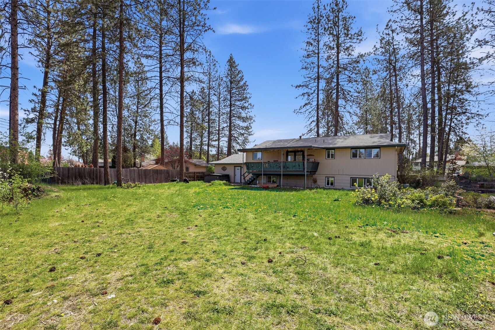 318 W Spruce Court Spokane WA 99218