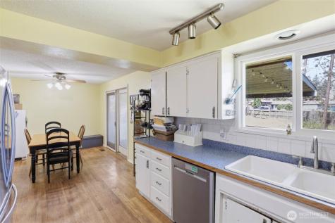318 W Spruce Court Spokane WA 99218