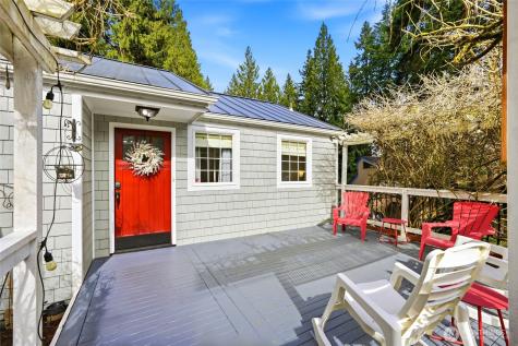 16714 SE Newport Way Bellevue WA 98006