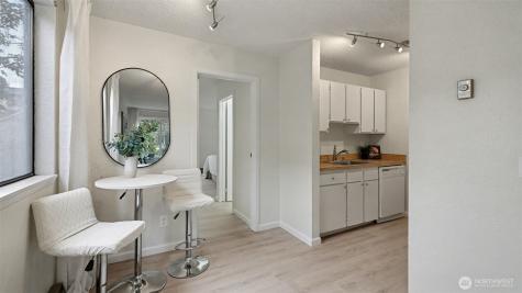 421 Wells Avenue S Renton WA 98057