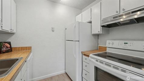 421 Wells Avenue S Renton WA 98057