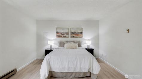 421 Wells Avenue S Renton WA 98057