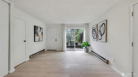 421 Wells Avenue S Renton WA 98057